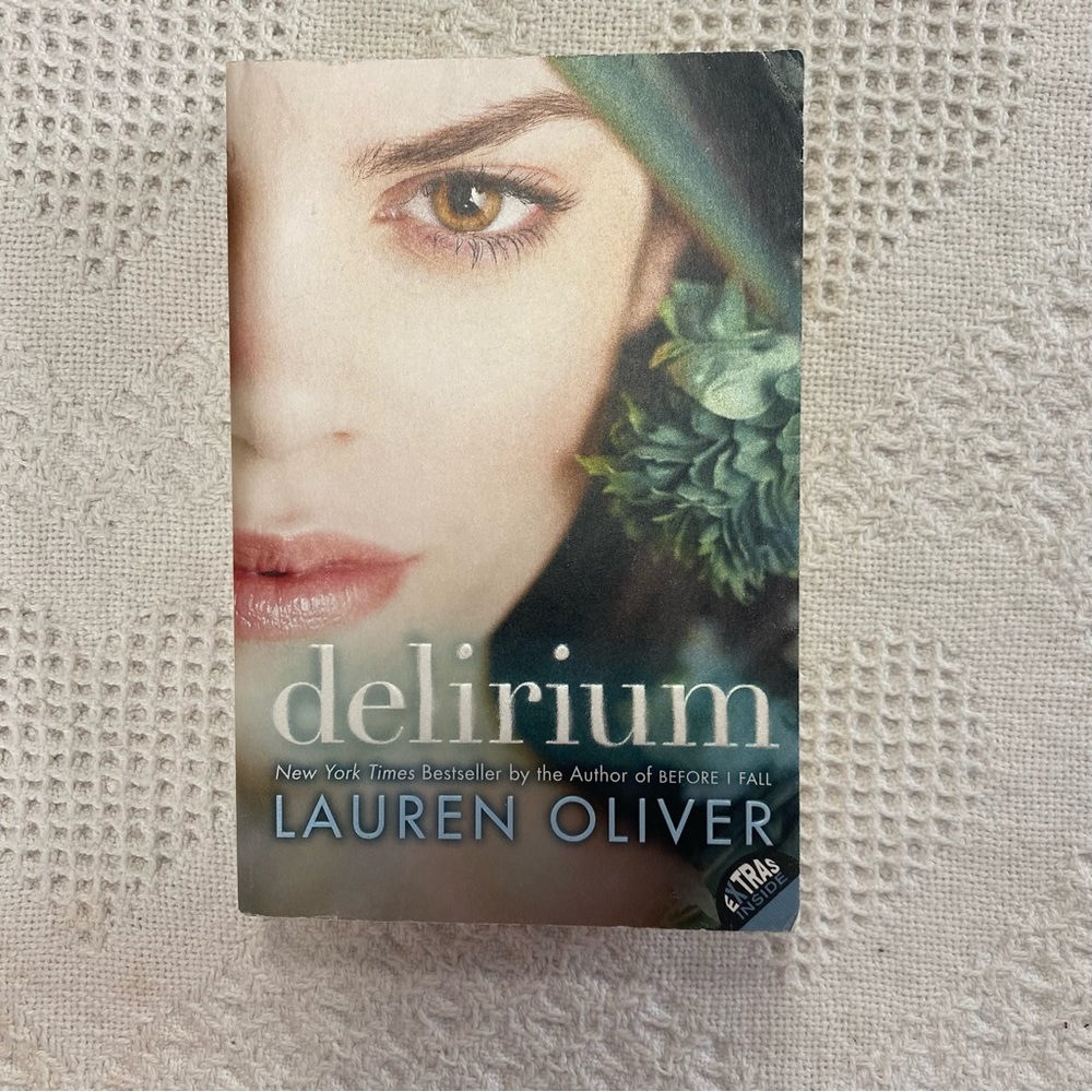 Delirium by Lauren Oliver